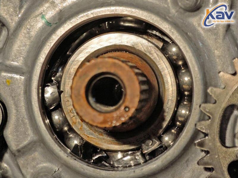 Bạc đạn bánh trước xe máy sử dụng lâu ngày