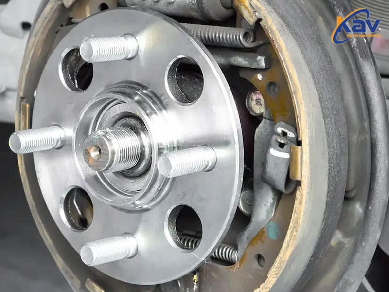 Bi moay ơ xe ô tô