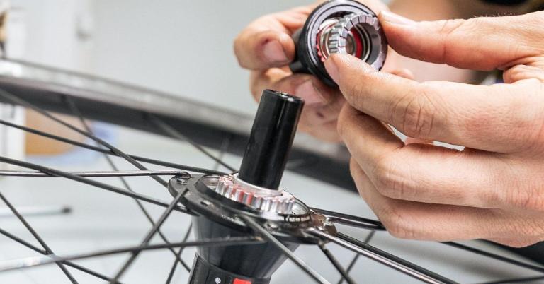 Cách thay bạc đạn xe đạp